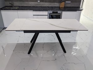 Раздвижной стол из керамогранита – цвет «Белый мрамор»