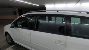 Volkswagen Touran I Рестайлинг EcoFuel 1.4 AMT (150 л.с.) 2009