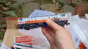 merakit kereta api Remote Kontrol sampai tidak kuat MENANJAK || unboxing lokomotif cc 206 livery G2