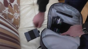 NeoBackpack: городской рюкзак для работы и тренировок