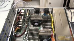 Обзор (ч.1/5) сервера Entry x215 (Dual Xeon x5650) - "железо"