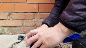 Разбиваем колонку JBL! Шок насколько она крепкая!