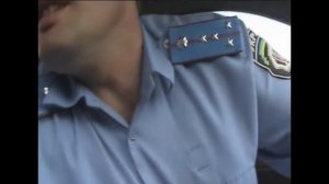 Старые гаишники опять разводят на дорогах.