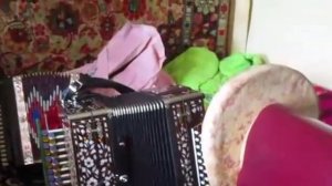Татарские народные на гармони.Играет талантливый баянист и гармонист Мударис Габдрахманов.