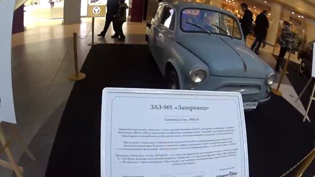 Ретро-автомобили в ТЦ Метрополис Timelapse смотреть онлайн