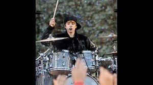 Джастин Бибер - биография