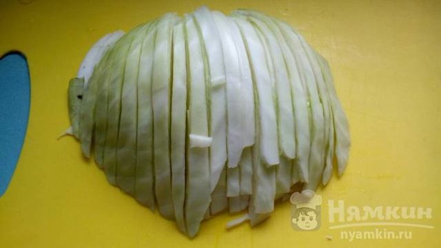 Салат из капусты со свежими огурцами