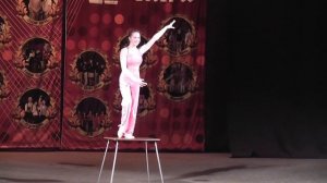 Цирковые Номера ! Полотна , Пластический Этюд , Оригинальный Жанр ТАрелочки