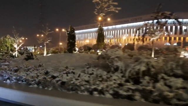 The Republic Square is a new place to stay / Площадь Республики - новое место для отдыха.