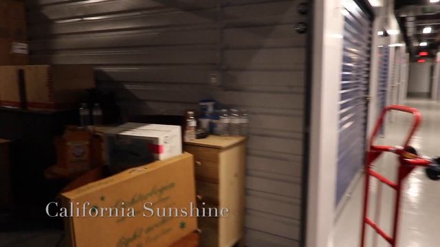 ?????? Self-Storage в США - Где хранят вещи длительное время - Большие камеры хранения смотреть онлайн