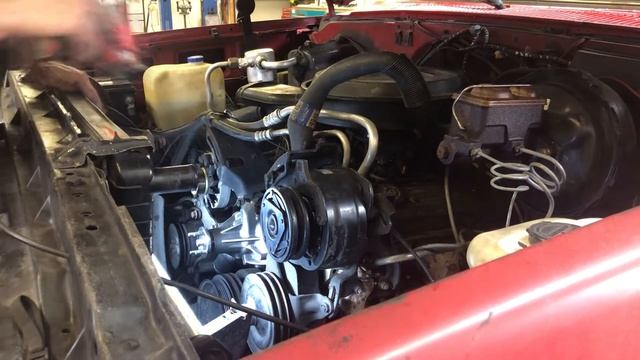 UNR 117 1987 Chevy Suburban Water Pump Replacement - 2003 Blown Nissan - Barn Find & Classic Car Fu смотреть онлайн