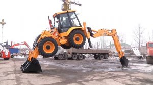 экскаватор-погрузчик MST 544