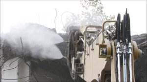 Bagger Liebherr R960  Abriss - richtig schnell