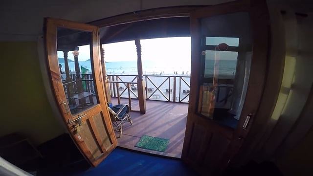 Neptune point beach (beach side room) смотреть онлайн