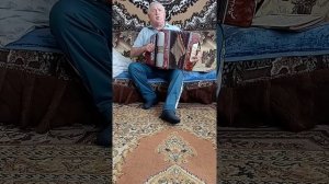 "Берега, берега."- А.Малинин (Василий Бударин) под гармонь.