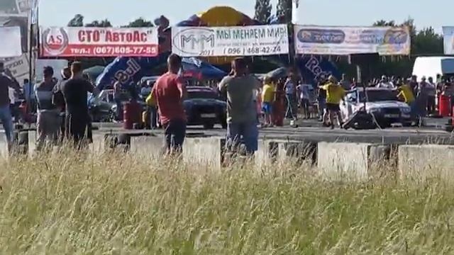 MVI 0023 БМВ против форд мустанг финалы смотреть онлайн