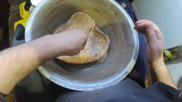 Обезсмоливание вазы из соснового капа смотреть онлайн