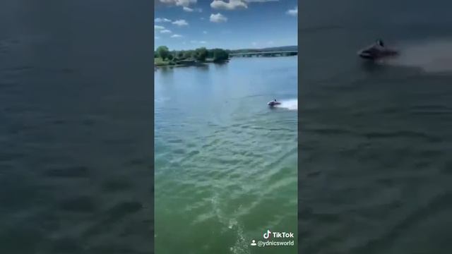 Maravillado con el Jetski