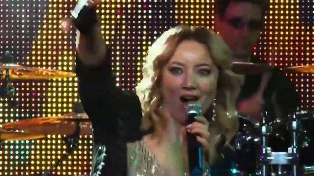 ТОЛЬКО СЕГОДНЯ от этой песни ЗАМИРАЕТ СЕРДЦЕ! Аля Чинина песня - _ЛЮБИТЬ_ ....mp4 смотреть онлайн