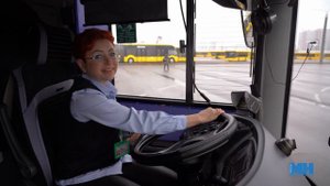 ИСПОЛНЯЕМ МЕЧТЫ И ВСТРЕЧАЕМ РАССВЕТЫ || Девушки-водители общественного транспорта о своей работе