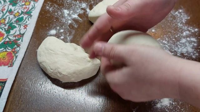Хачапури по-мегрельски: изумительно сливочно и вкусно