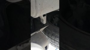 замена задней подушки глушителя рено меган 2