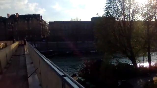 остров Сите - сердце Парижа смотреть онлайн