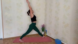 Поза воина , вира 1 , вирабхадрасана , асана , йога базовые позы , разбор асан , отстройка асан