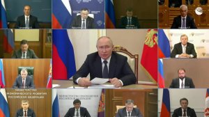 Путин на совещании с членами правительства России