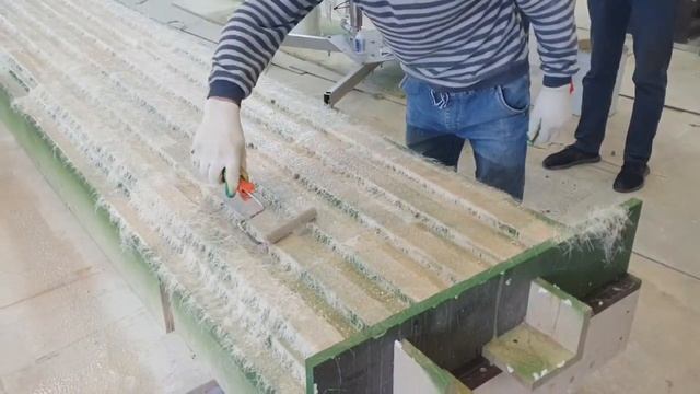 Напыление полиэфирной смолы. Запуск установки 16R003