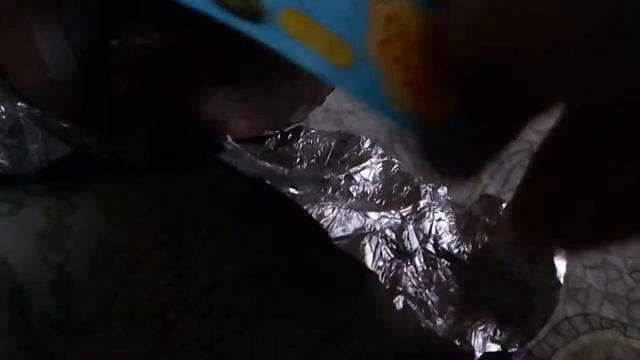 Открываем шоколадные шары чупа чупа из серии Алиса знает что делать! смотреть онлайн