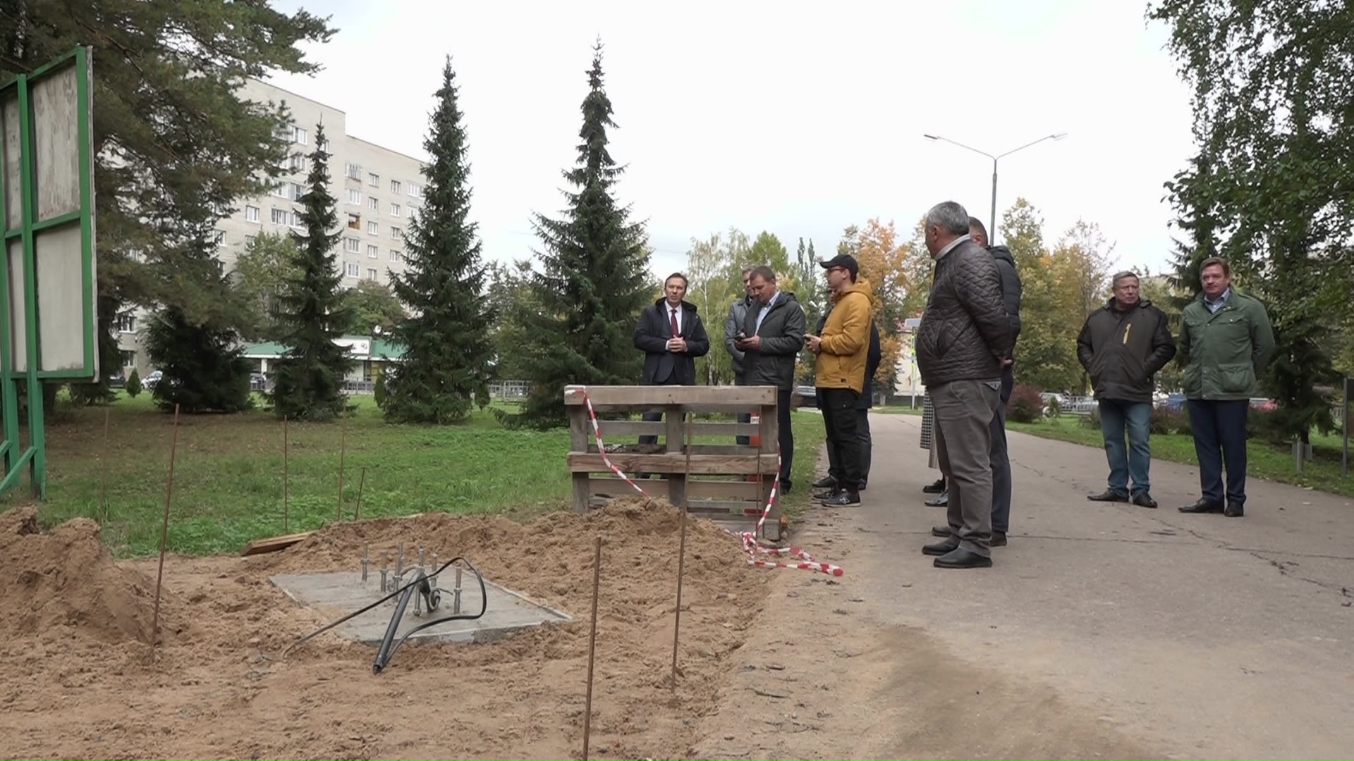 Отзыв о Арка и Аллея Славы (Россия, Астрахань) Неплохая замена старой арке.