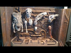 Review! 2013 Neca Trophy Wall Diorama and Limited Edition Skull Pack from Predator 2 Film!