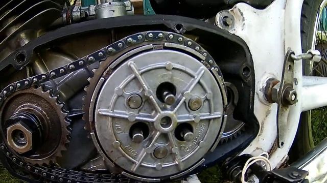 Разборка сцепления ЯВА 634 смотреть онлайн