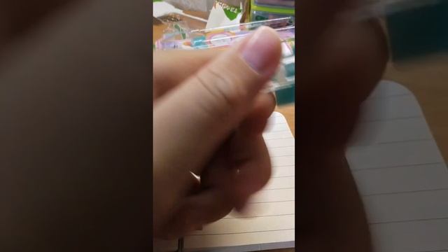 скора я покажу канцелярию в школу ?  скоро в школу ?