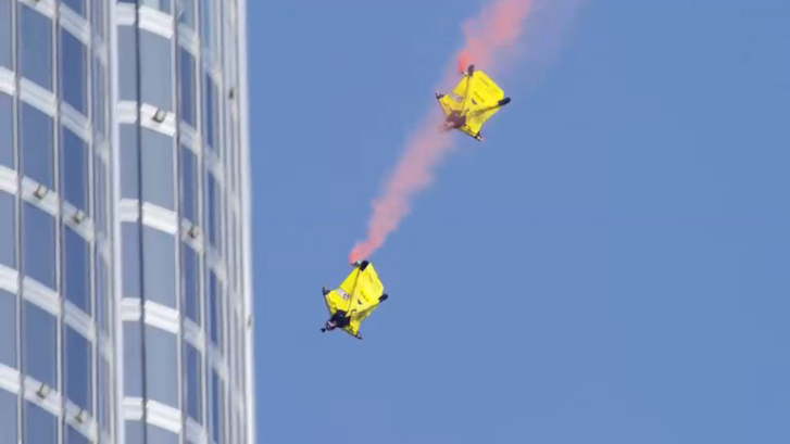 Бейсджампинг #7: Burj Khalifa Pinnacle BASE Jump