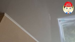 Как выглядит шов на натяжном потолке...