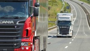 Секретные сигналы дальнобойщиков.