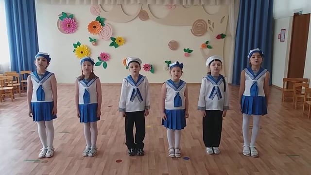 ансамбль Волжаночка Крейсер Аврора смотреть онлайн