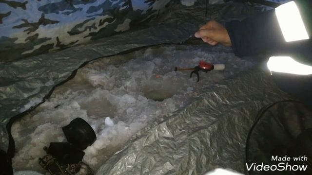 РЫБАЛКА НА ЕЛЬЦА ЗИМОЙ. НА ТЕСТО. Охота рыбалка отдых смотреть онлайн