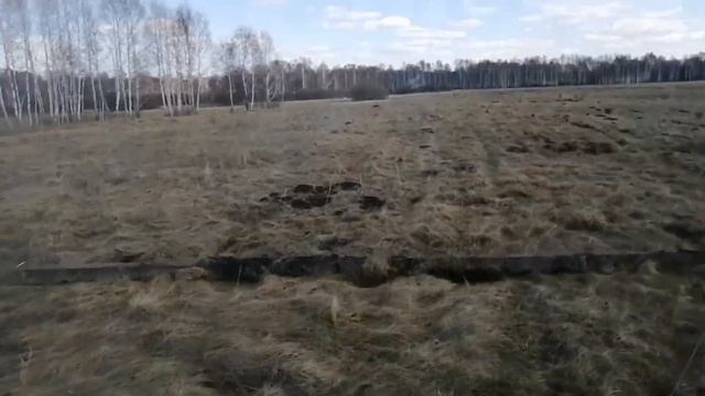 Ровняем поле и чем круче внедорожник тем дальше за трактором идти) смотреть онлайн