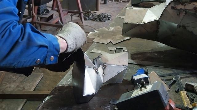 Полигональные фигуры из металла Носорог Изготовление