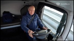 Разговор Владимира Путина и Марата Хуснуллина о преображении Казани