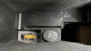 Renault Laguna 3 OBD / EOBD Diagnostics Port Location In Car 2007 - 2015