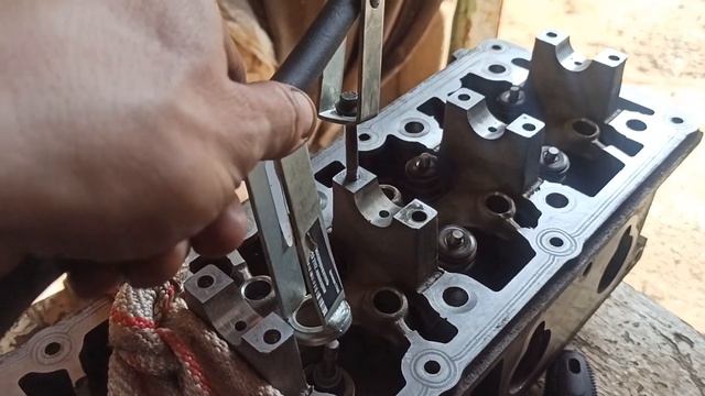 Ремонт двигателя Форд Фокус 1 Рокам Часть 6 Сборка 1 смотреть онлайн