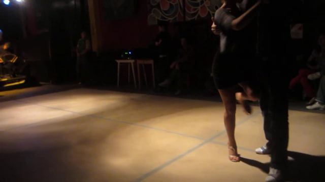 Esref Tekinalp y Natalia Fures 30.11.2011. смотреть онлайн