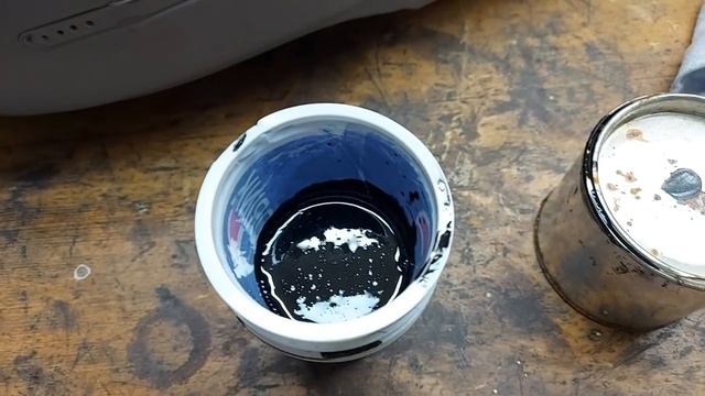 How to paint motorcycle fuel tank / Fuel tank restoration смотреть онлайн