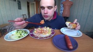 МУКБАНГ/АСМР КАРТОШКА/СОУС/СОСИСКИ ЖАРЕНЫЕ/БУЛОЧКИ С ЧЕСНОКОМ/САЛАТ ОВОЩНОЙ/EATING/ASMR/ Mukbang#369