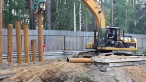 Работа вибропогружателя