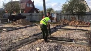 Буронабивной фундамент  Заливка свай и подбетонки
